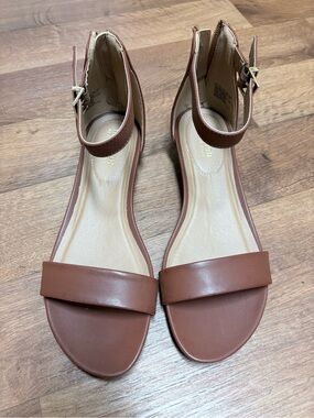 Kenneth Cole Reaction Tan Brown Ankle-Strap Flat Sandals